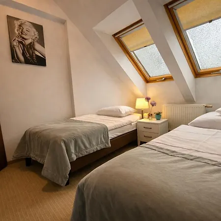 דירה Imperial 501-294-838 ילנייה גורה