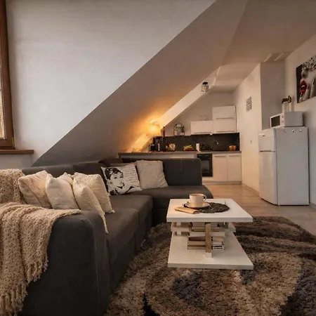 דירה Imperial 501-294-838