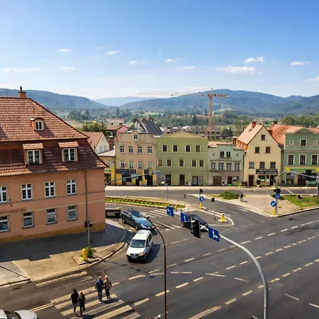 Imperial 501-294-838 アパート