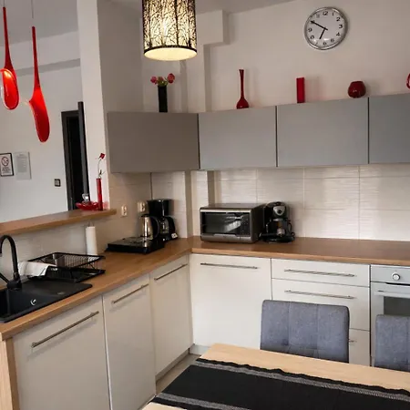 דירה Imperial 501-294-838 ילנייה גורה