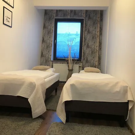 아파트 Imperial 501-294-838 옐레니아구라